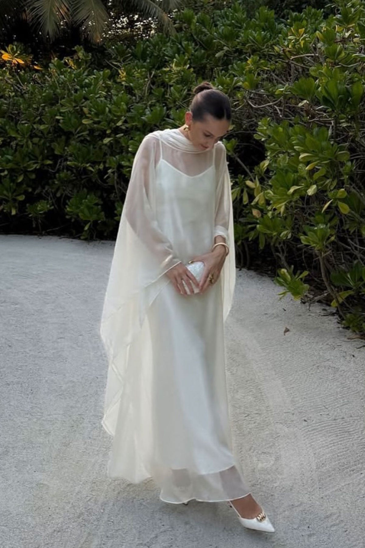 VD Huong Chiffon Gown