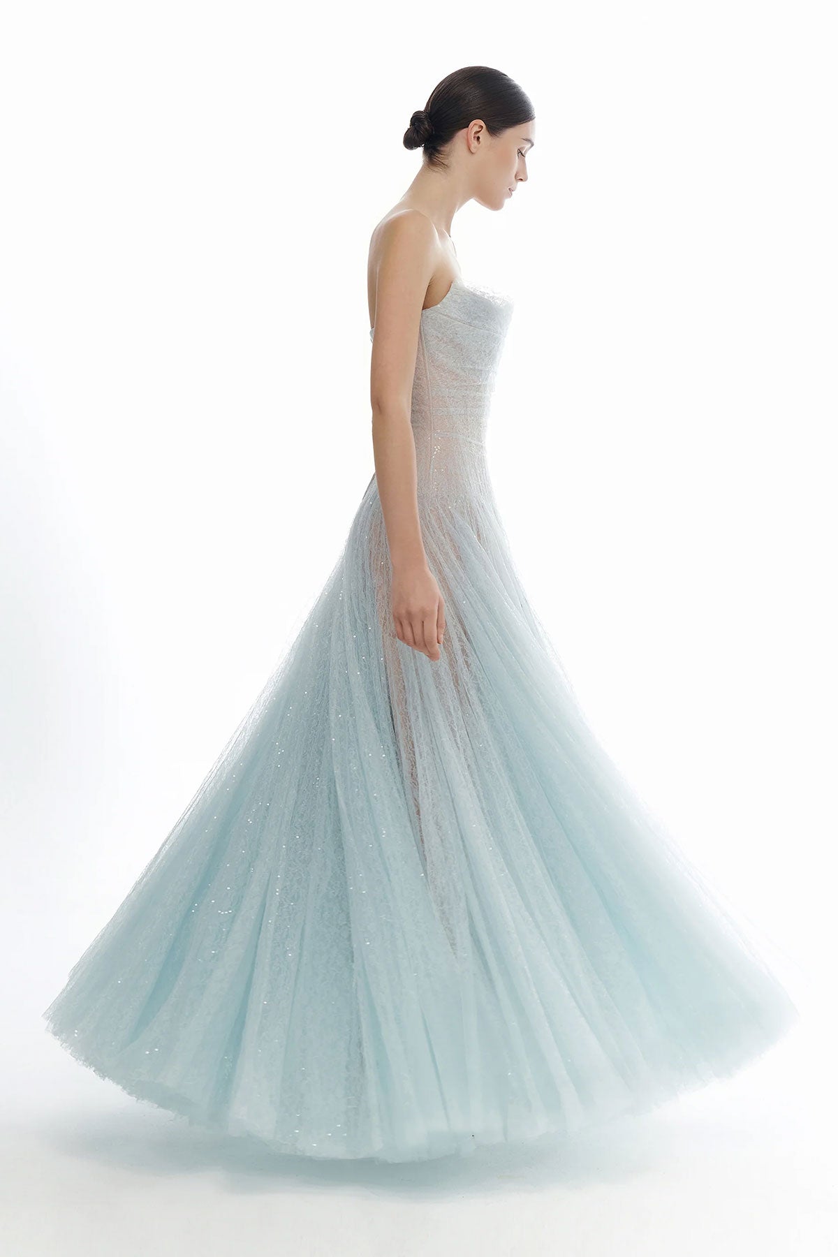 VD Montsand Baby Blue Gown