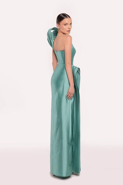 TE Emerald One Shoulder Gown