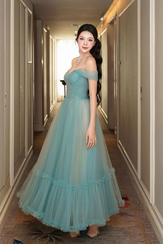 VD Emma Tulle Midi Gown