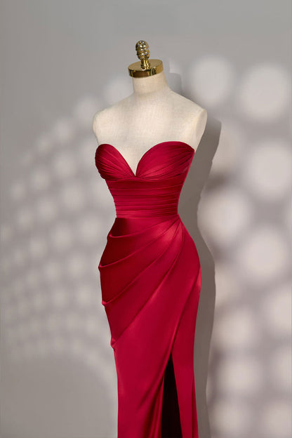 VD Chloe Sweetheart Red Satin Gown