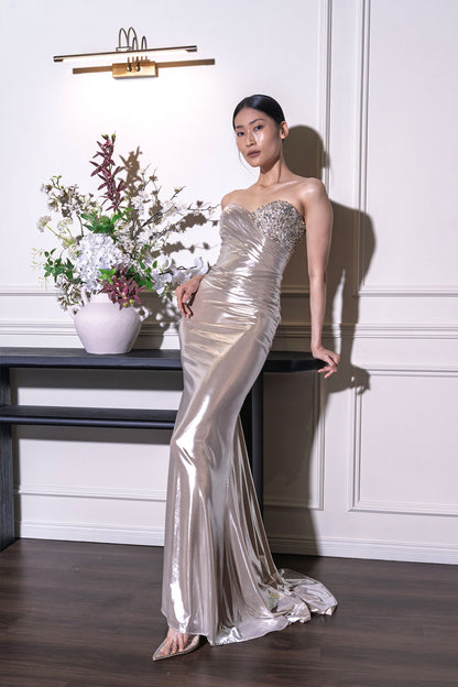 GH Silver Metalic Sweetheart Gown