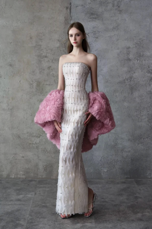 LX Dahlia White Tube Detachable Rose Gown