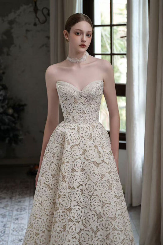 LX Rose Sweetheart White Gown